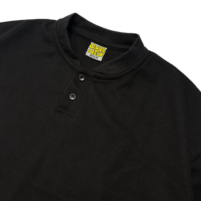 Waffle Henley Two-Button Shirt | Black